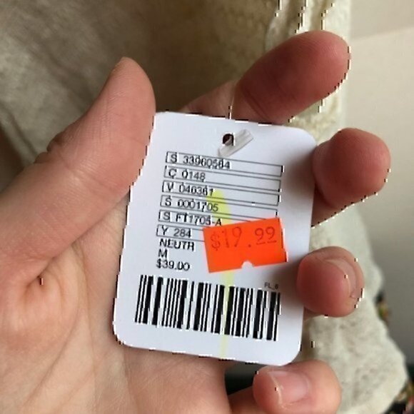 NEW URBAN OUTFITTERS COOPERATIVE Cream Ivory Floral Knit Sleeveless Ruffle Tank - Picture 5 of 8